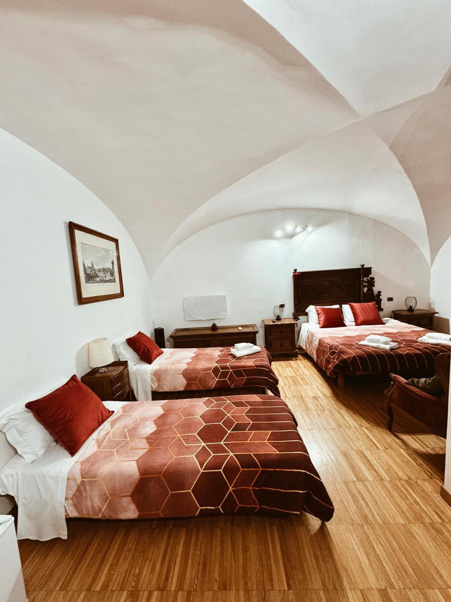 Residenza Tritone Luxury Guest House Trevi Fountain 로마 외부 사진