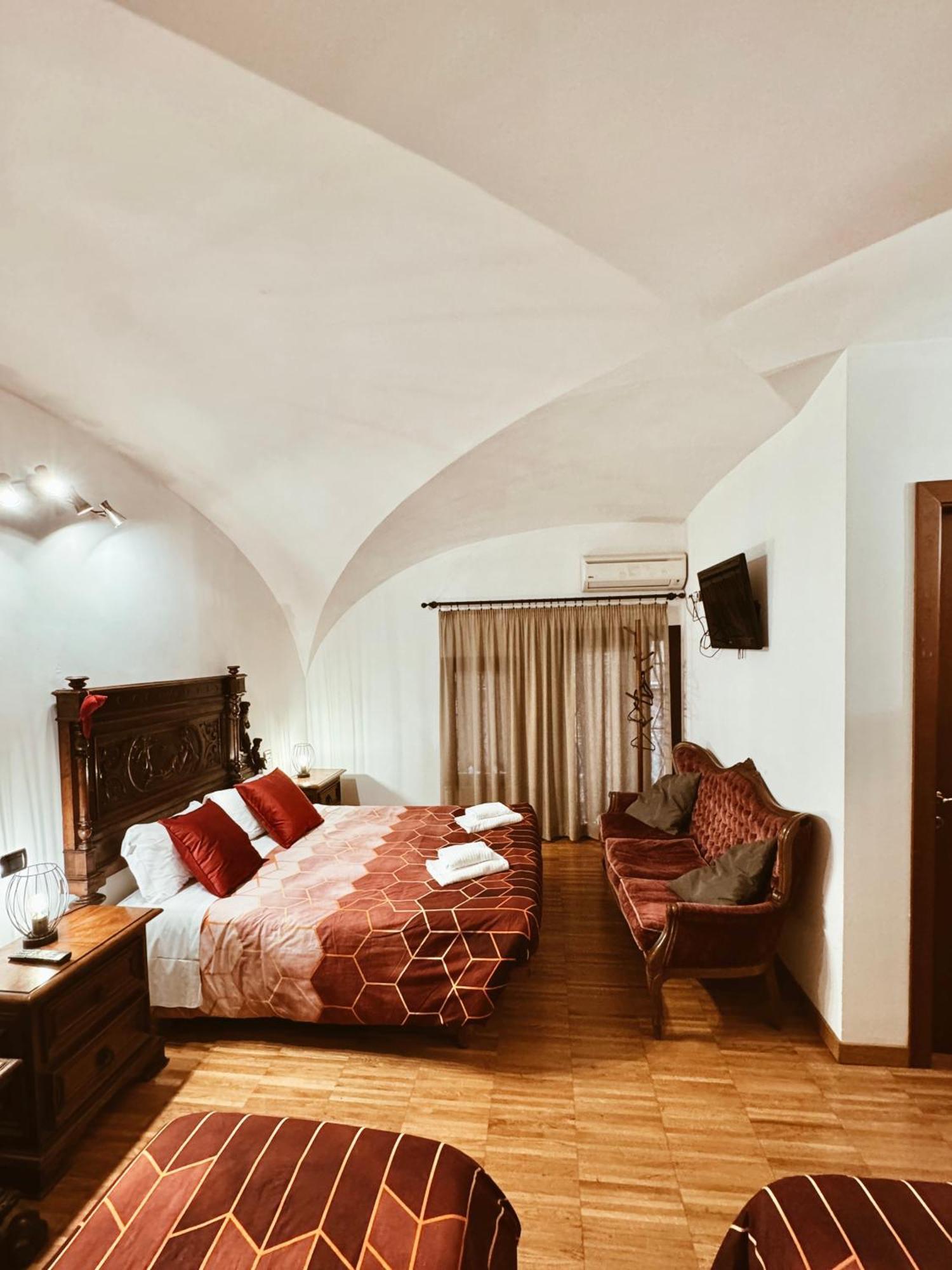 Residenza Tritone Luxury Guest House Trevi Fountain 로마 외부 사진