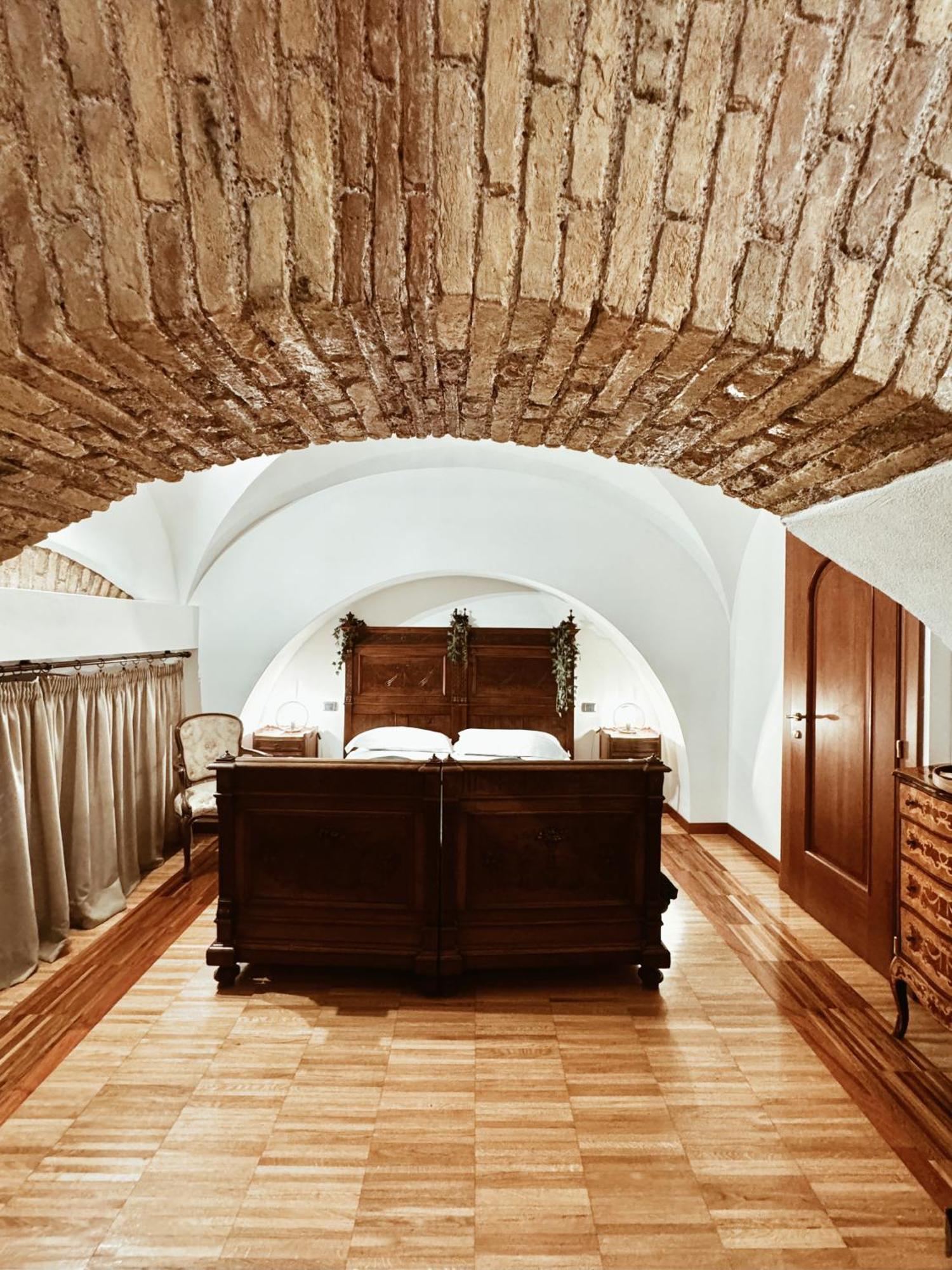 Residenza Tritone Luxury Guest House Trevi Fountain 로마 외부 사진