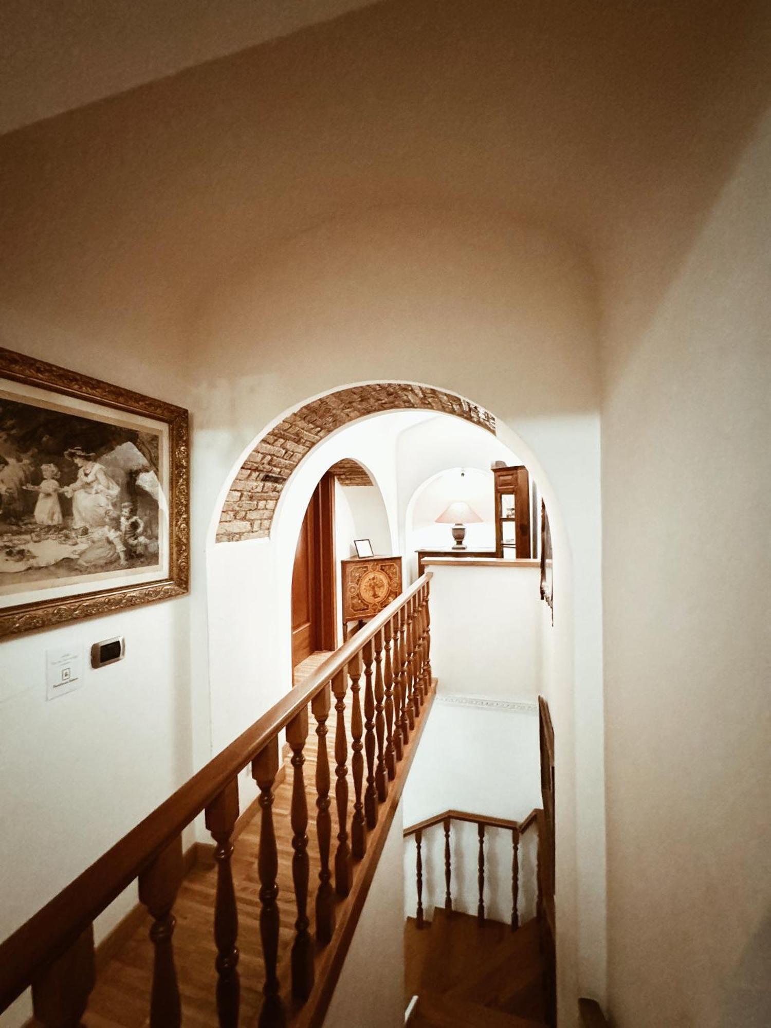 Residenza Tritone Luxury Guest House Trevi Fountain 로마 외부 사진